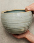Grey Crackle Spherical Hanging Planter by Angus & Celeste ハンギングプランター グレークラックル